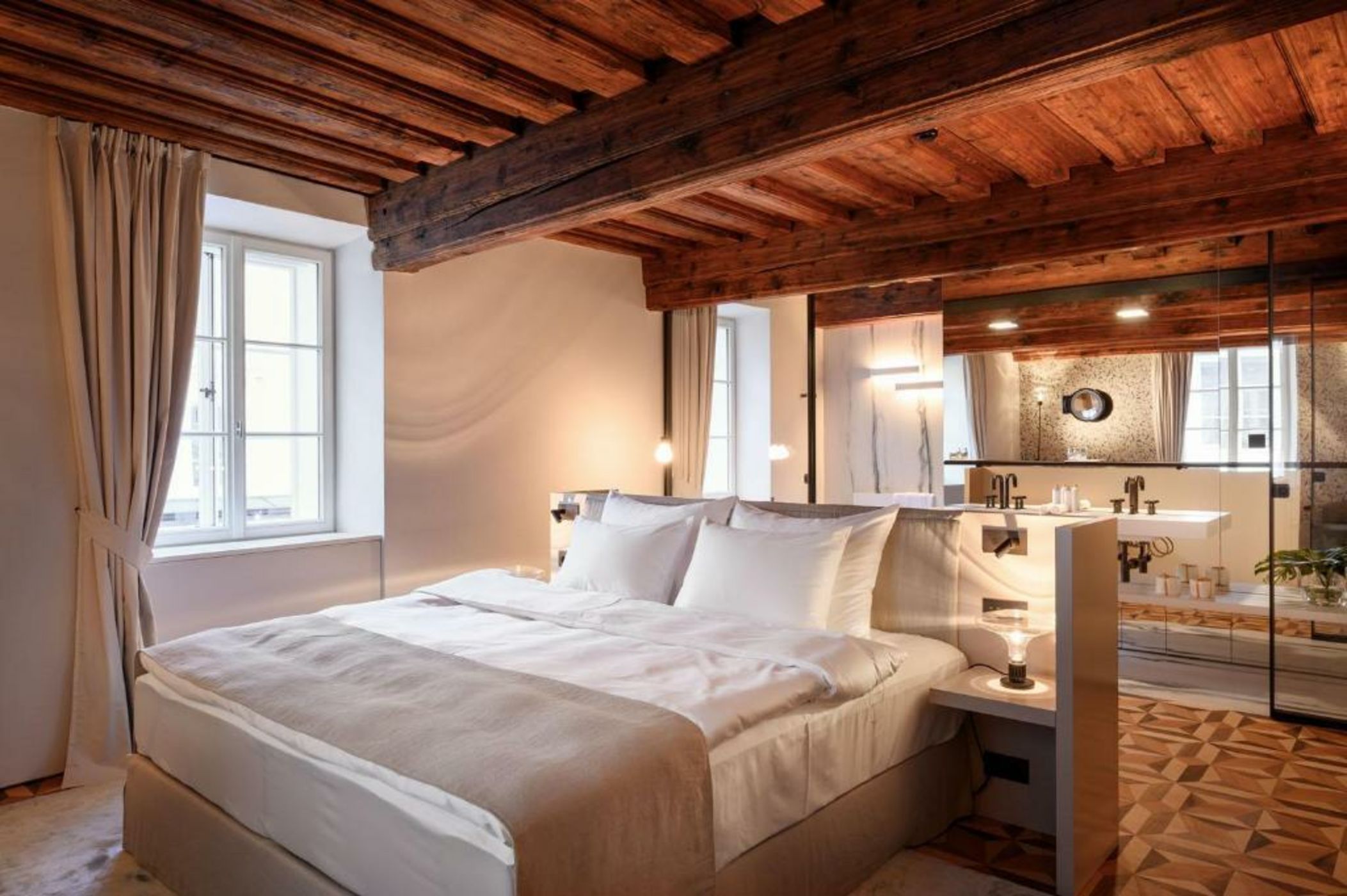 Zlata Ladjica Boutique Hotel