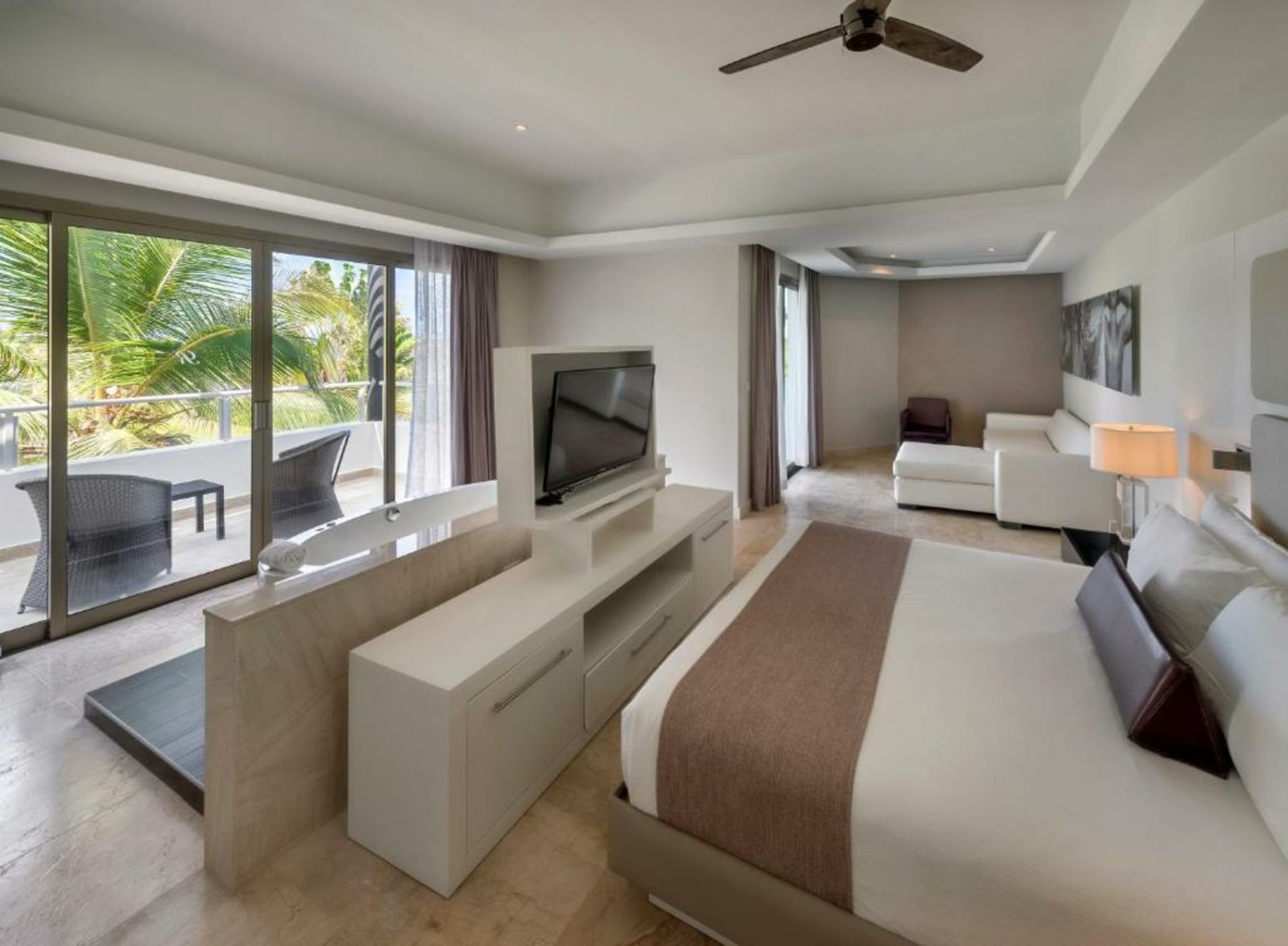 Royalton CHIC Punta Cana, An Autograph Collection All-Inclusive Resort & Casino, Adults Only