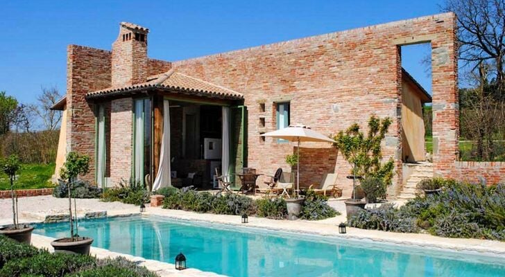 Fontelunga Villa Sleeps 6 with Pool and Air Con