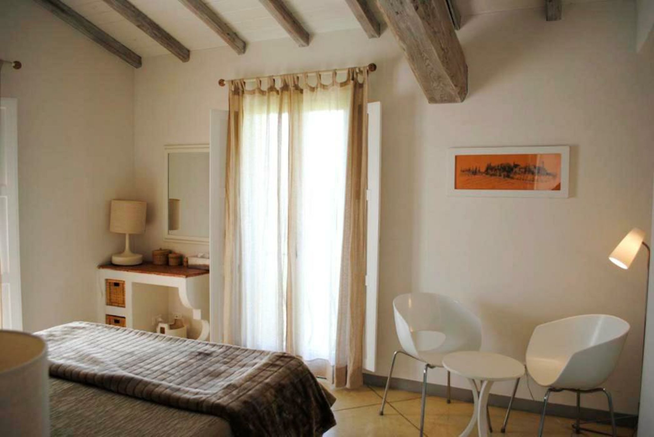 Fontelunga Villa Sleeps 6 with Pool and Air Con