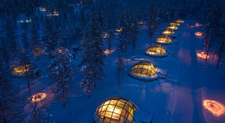 Kakslauttanen Arctic Resort - Igloos and Chalets