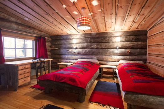 Kakslauttanen Arctic Resort - Igloos and Chalets