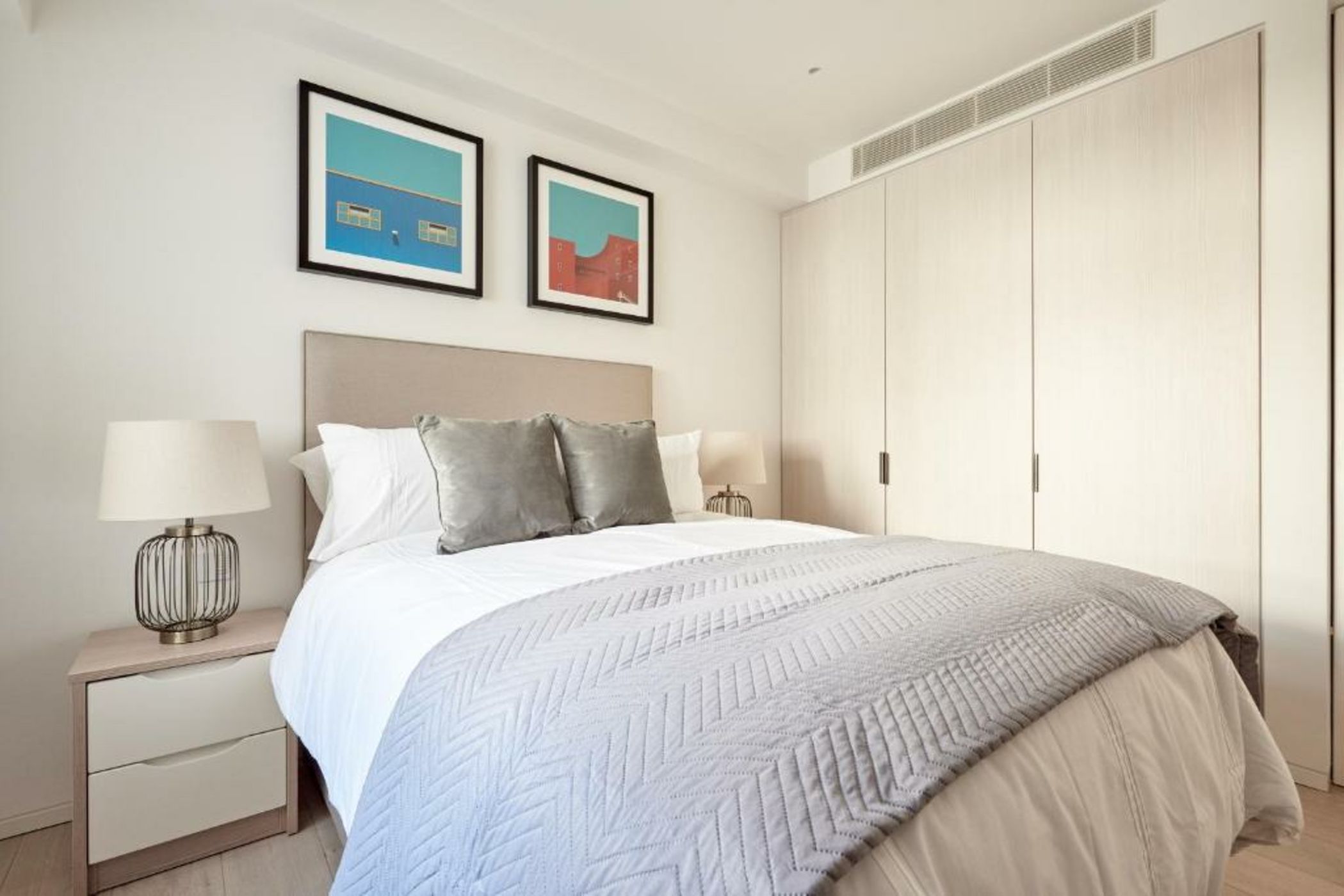 Sonder l Oxford Circus