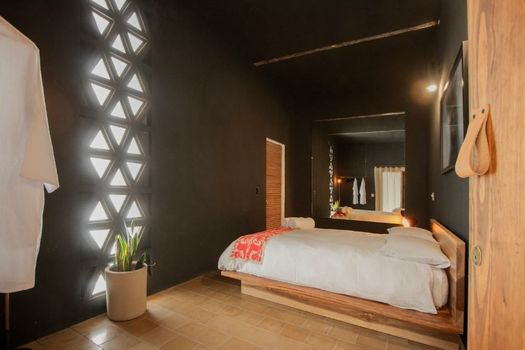Hotel Sin Nombre