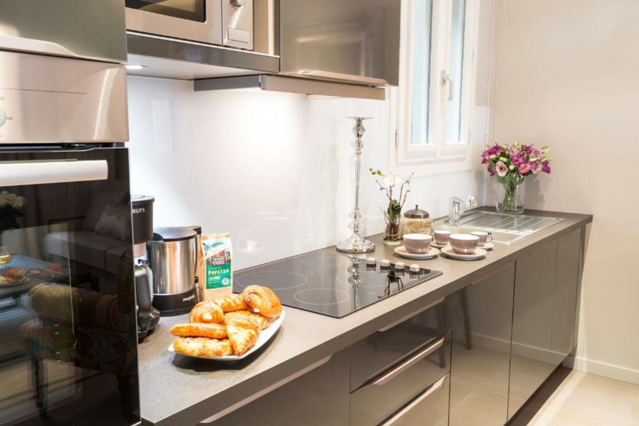 Roi de Sicile - Rivoli -- Luxury apartment hotel