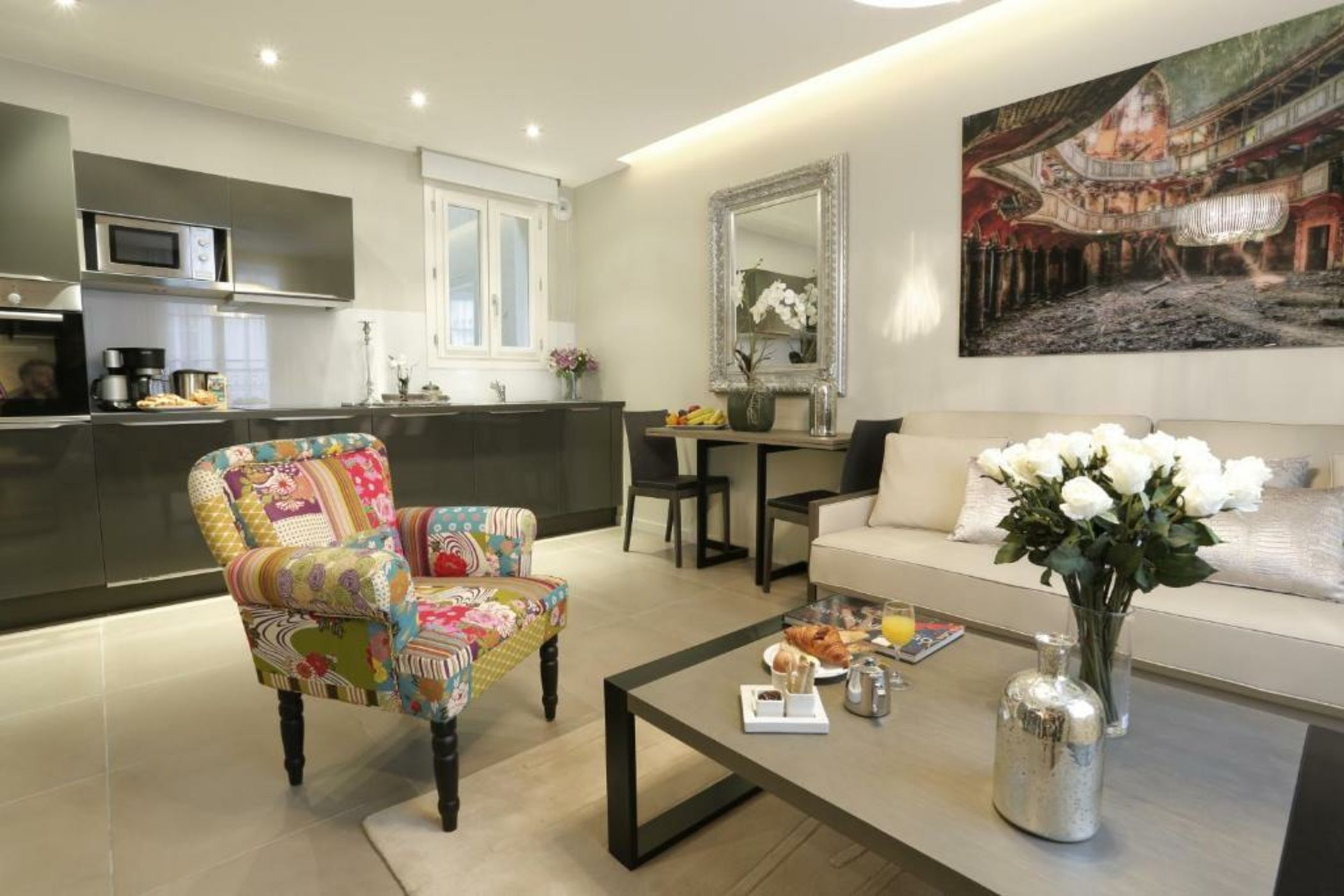 Roi de Sicile - Rivoli -- Luxury apartment hotel
