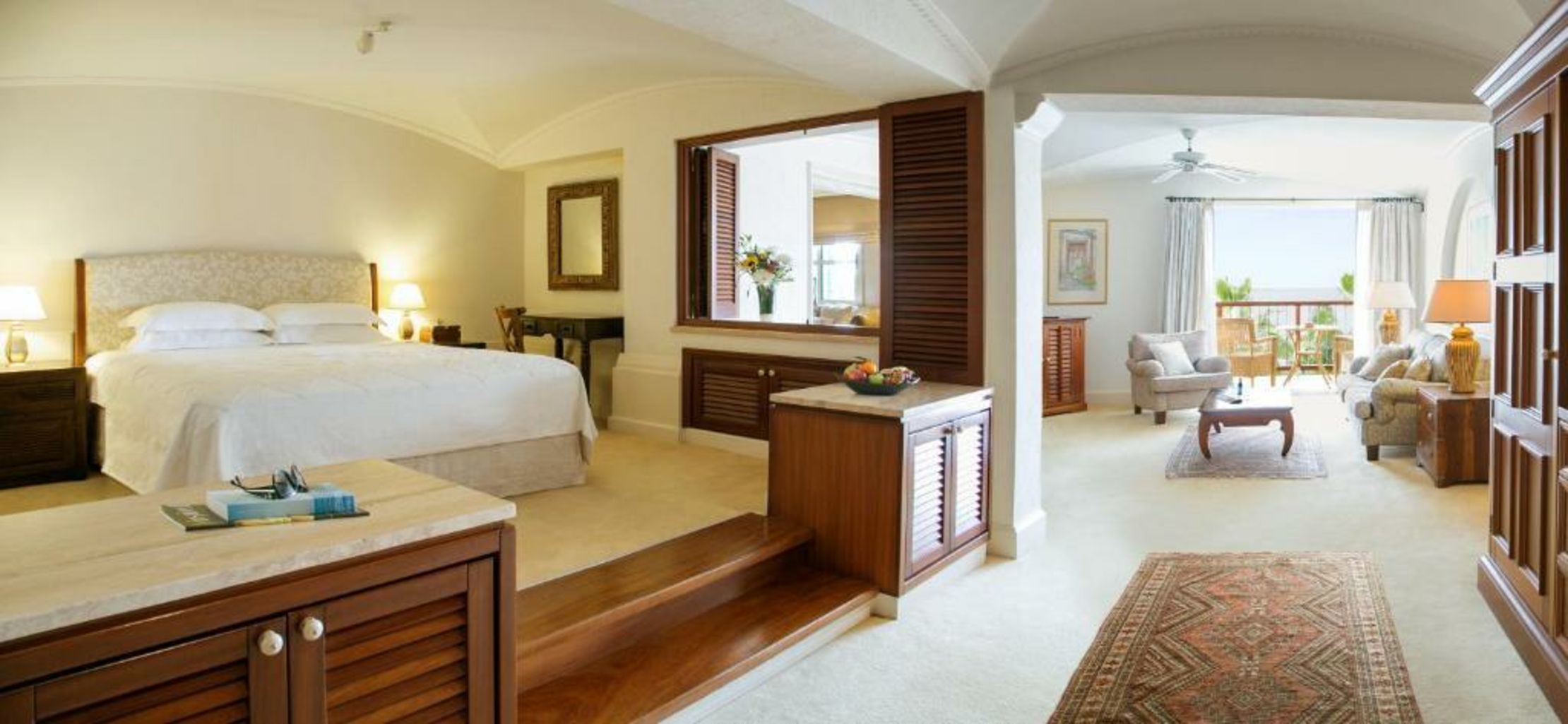 Columbia Beach Resort