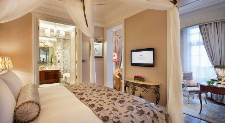 Waldorf Astoria Shanghai on the Bund