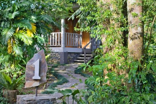 Senda Monteverde Hotel