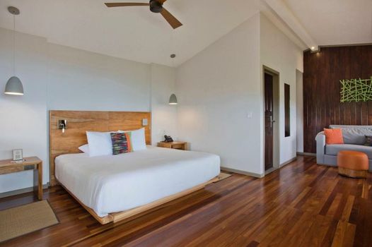 Senda Monteverde Hotel