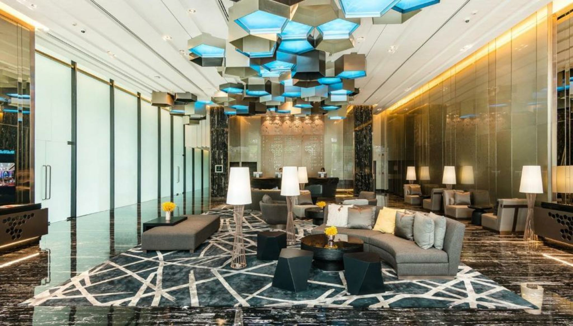 SKYVIEW Hotel Bangkok - SHA Extra Plus