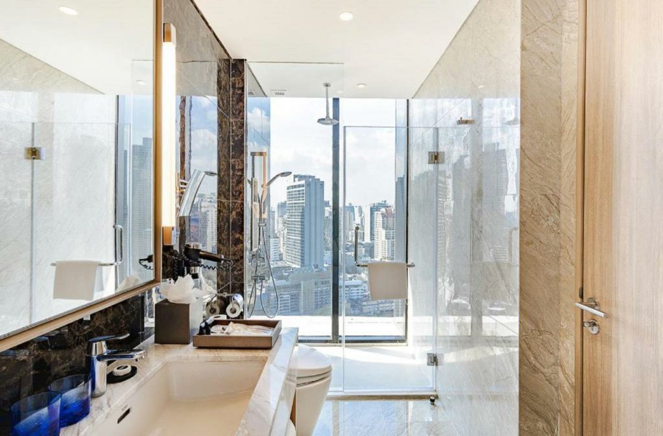 SKYVIEW Hotel Bangkok - SHA Extra Plus