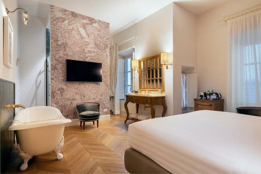 Corte Calzaiuoli Elegant Suites