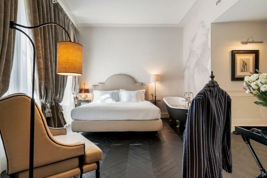 Corte Calzaiuoli Elegant Suites