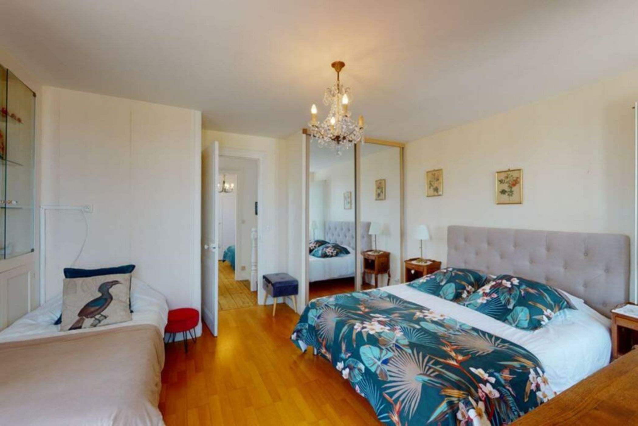 Le Vieux Colombier, 4 étoiles Face mer SPA OPTION billard accès plage, société La clef decamp