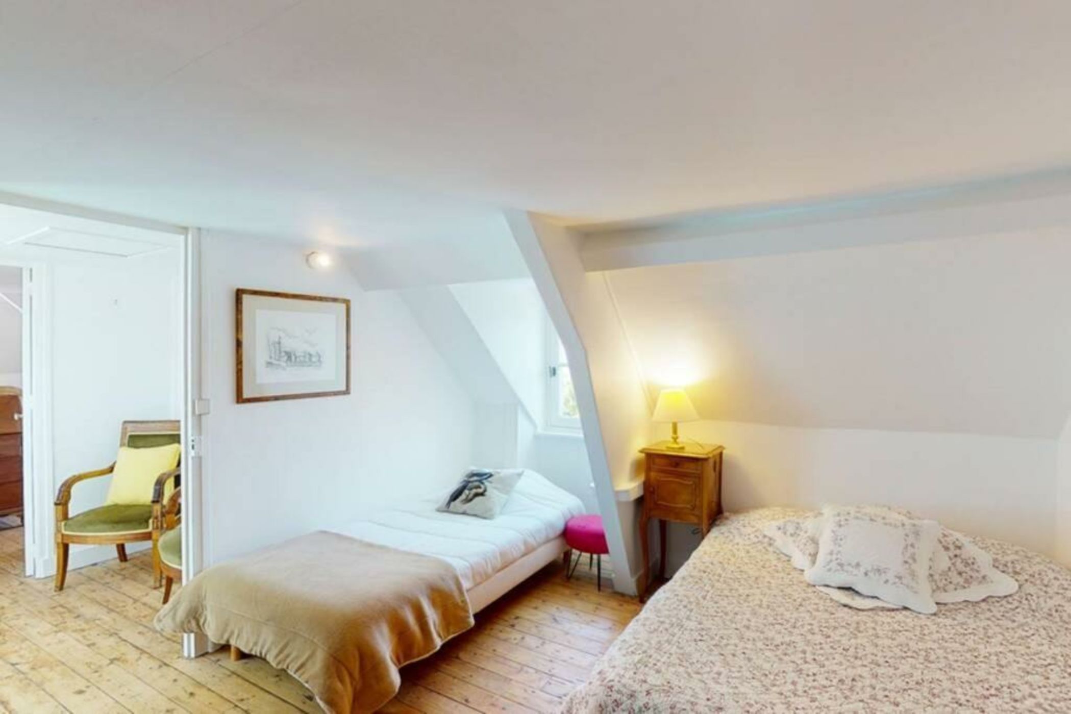 Le Vieux Colombier, 4 étoiles Face mer SPA OPTION billard accès plage, société La clef decamp