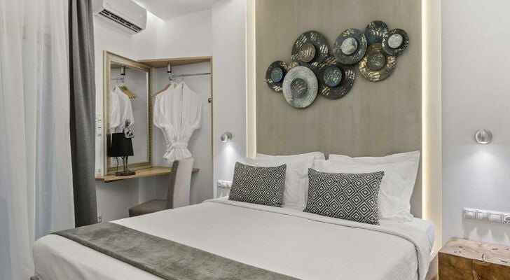 Athens Warehouse Boutique Hotel & Suites