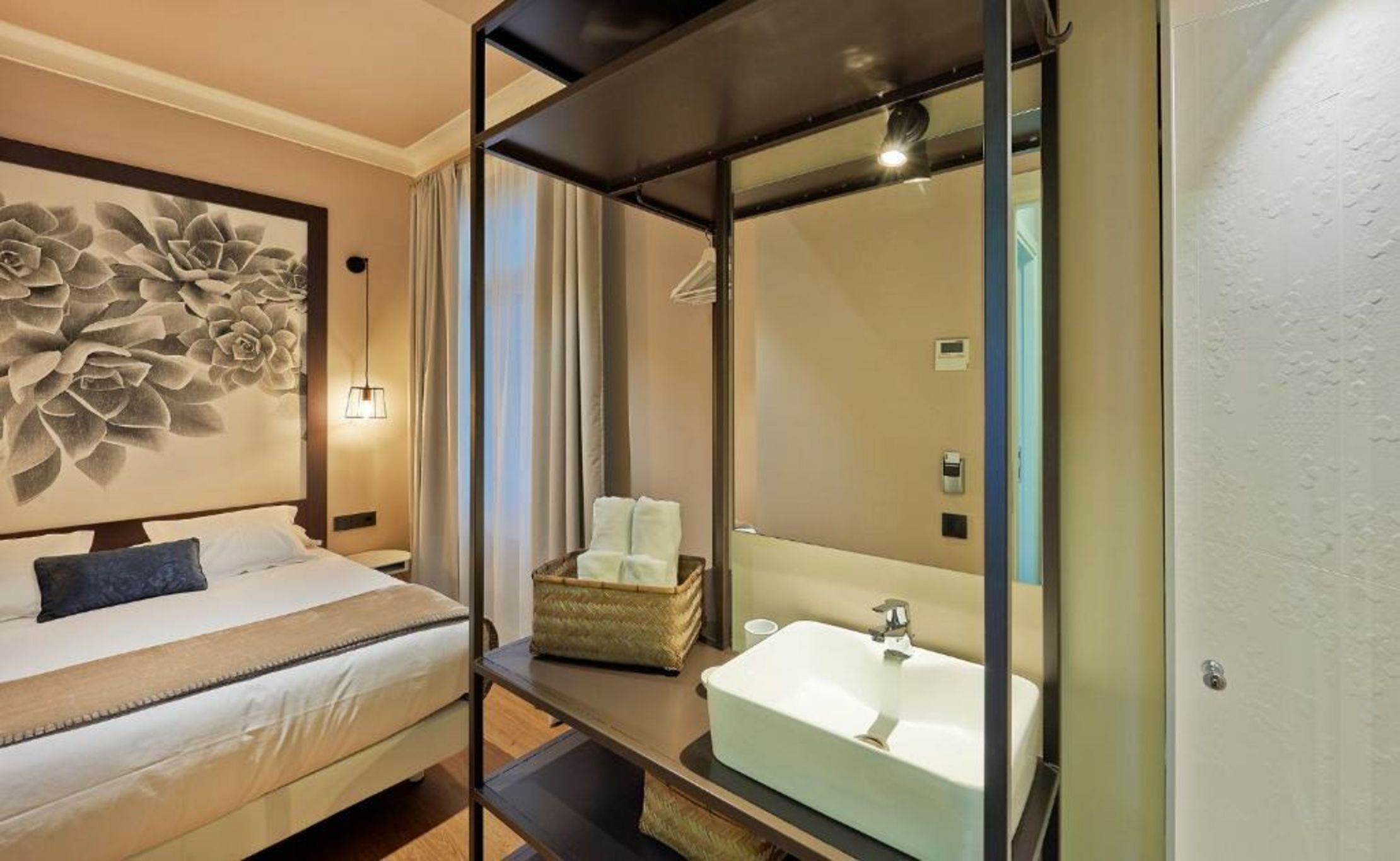 Hostal Central Barcelona