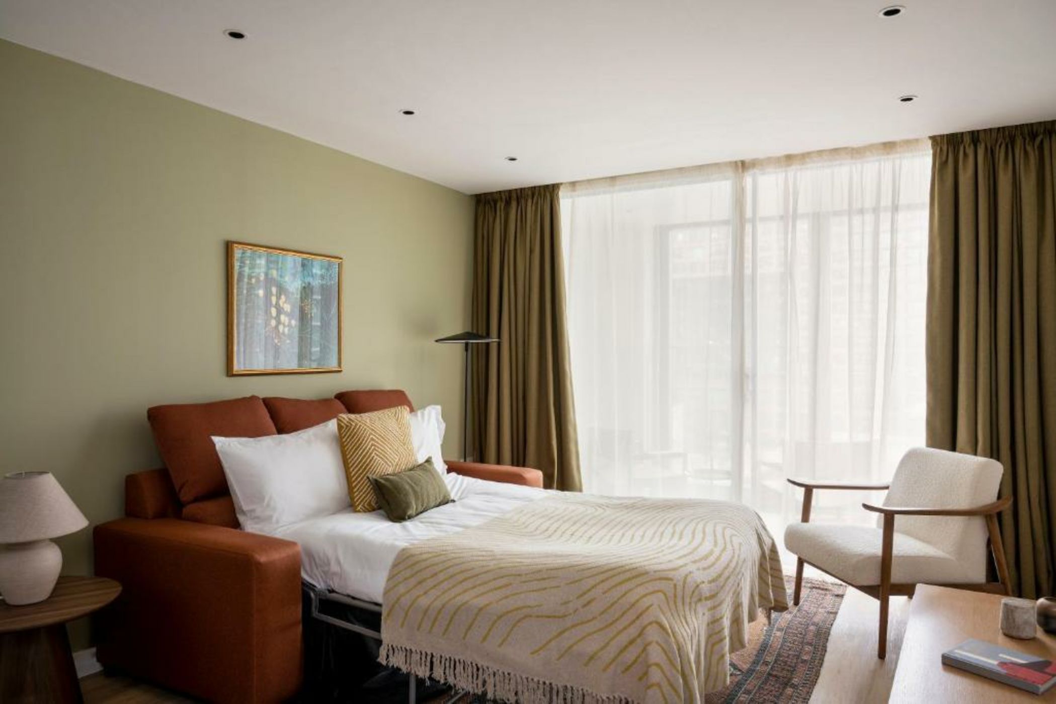 Cove Landmark Pinnacle