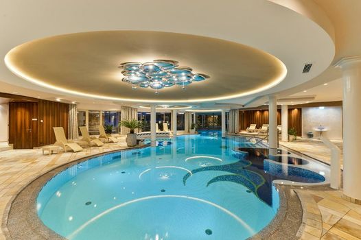 Hotel Trofana Royal