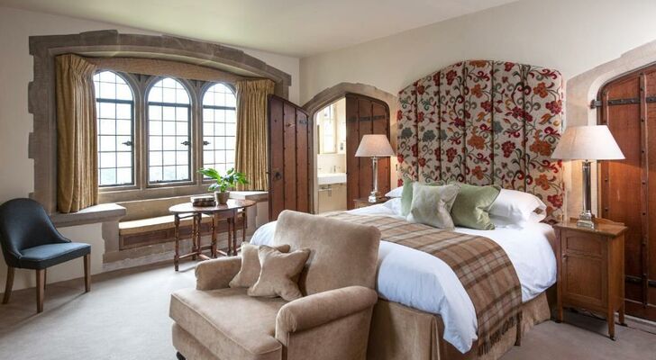 Amberley Castle- A Relais & Chateaux Hotel