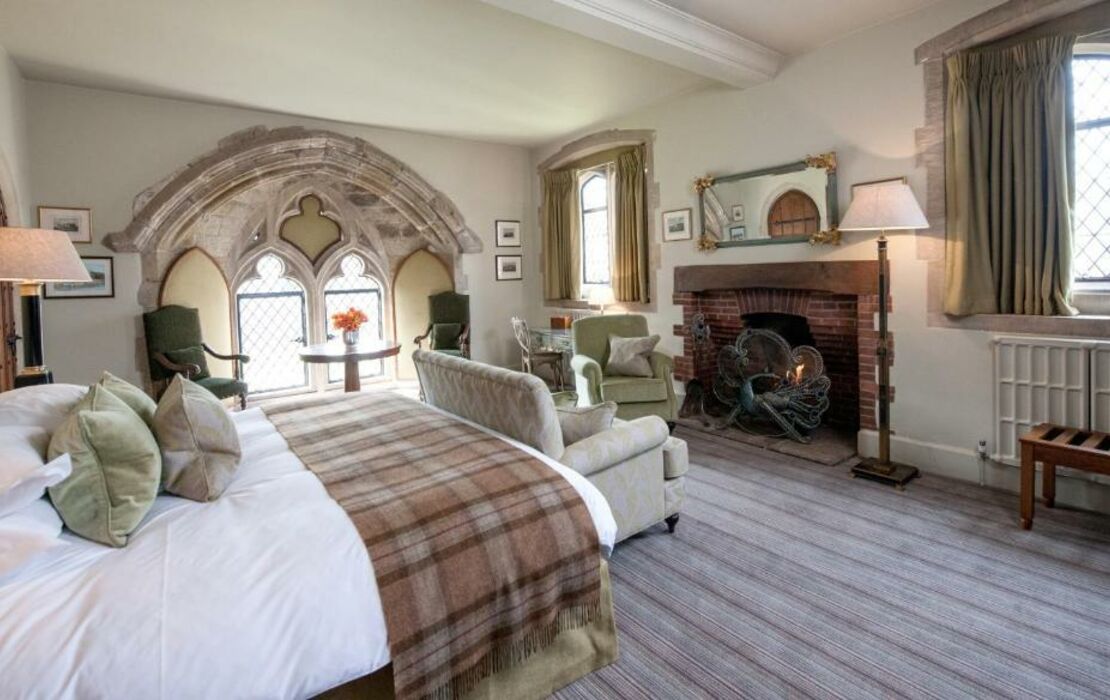 Amberley Castle- A Relais & Chateaux Hotel