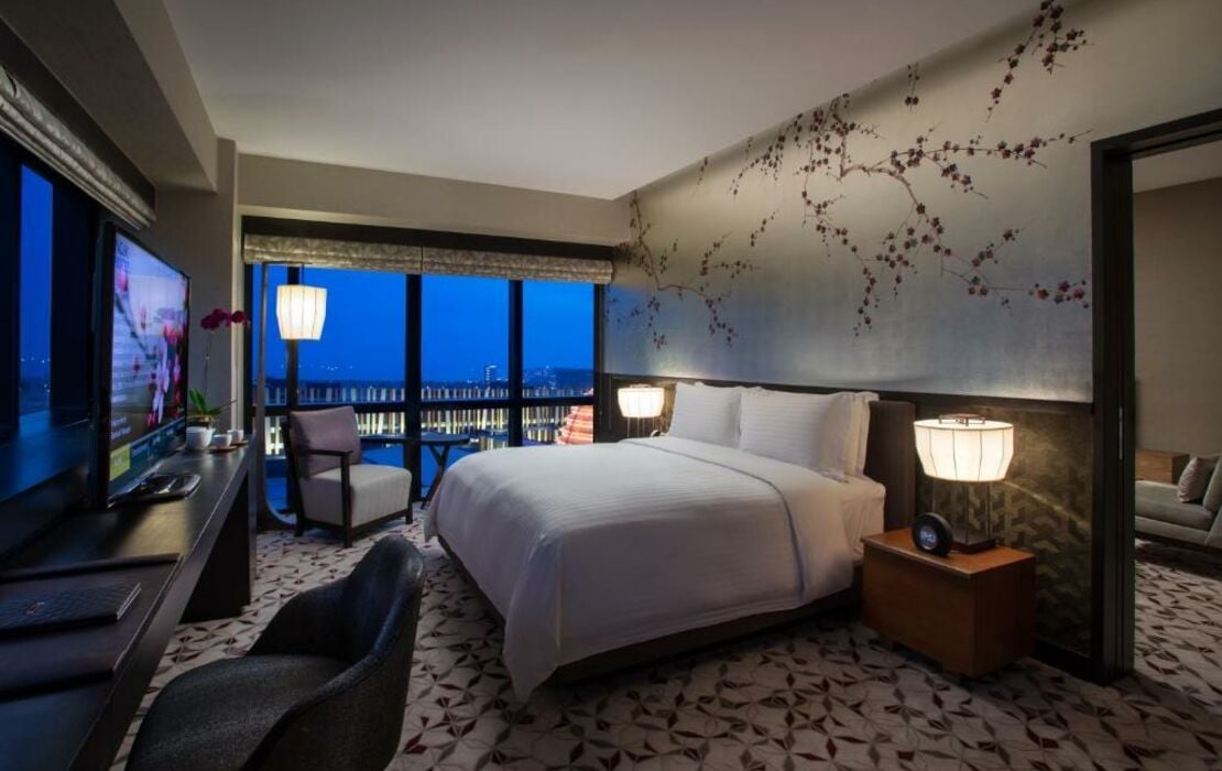 City of Dreams - Nobu Hotel Manila (Staycation Approved)