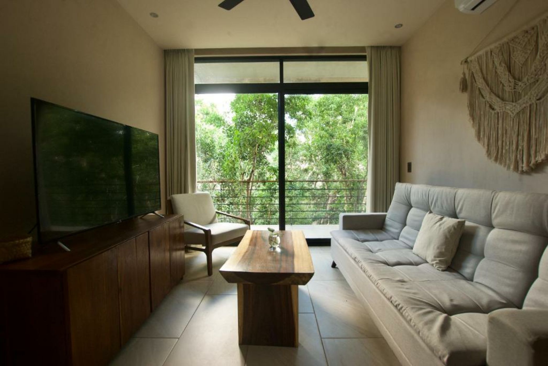 Acinté by Endémico