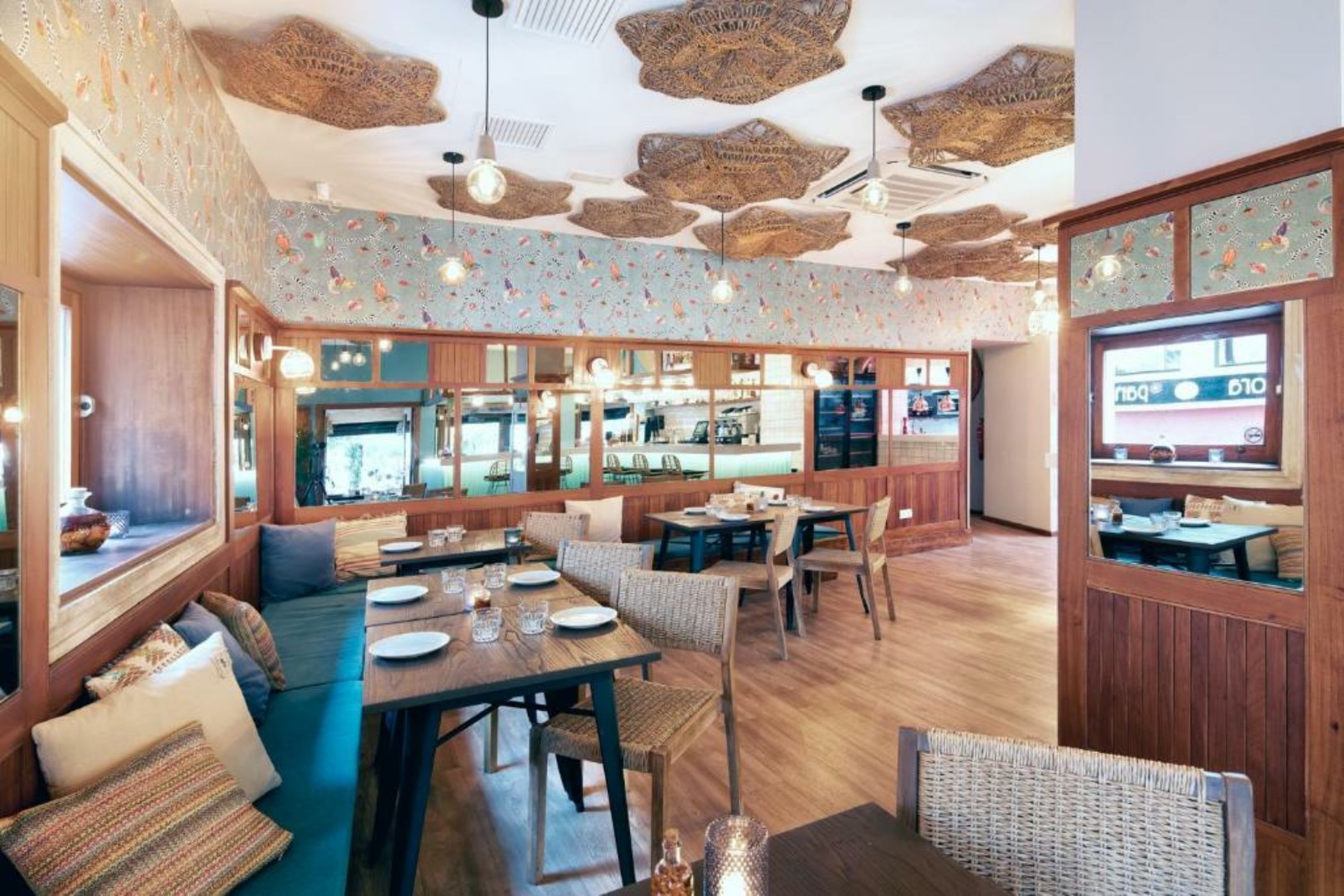 HOTEL PORTMANY · HOTEL P