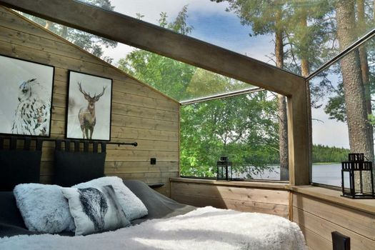 Lomakeskus Revontuli Glass Igloos