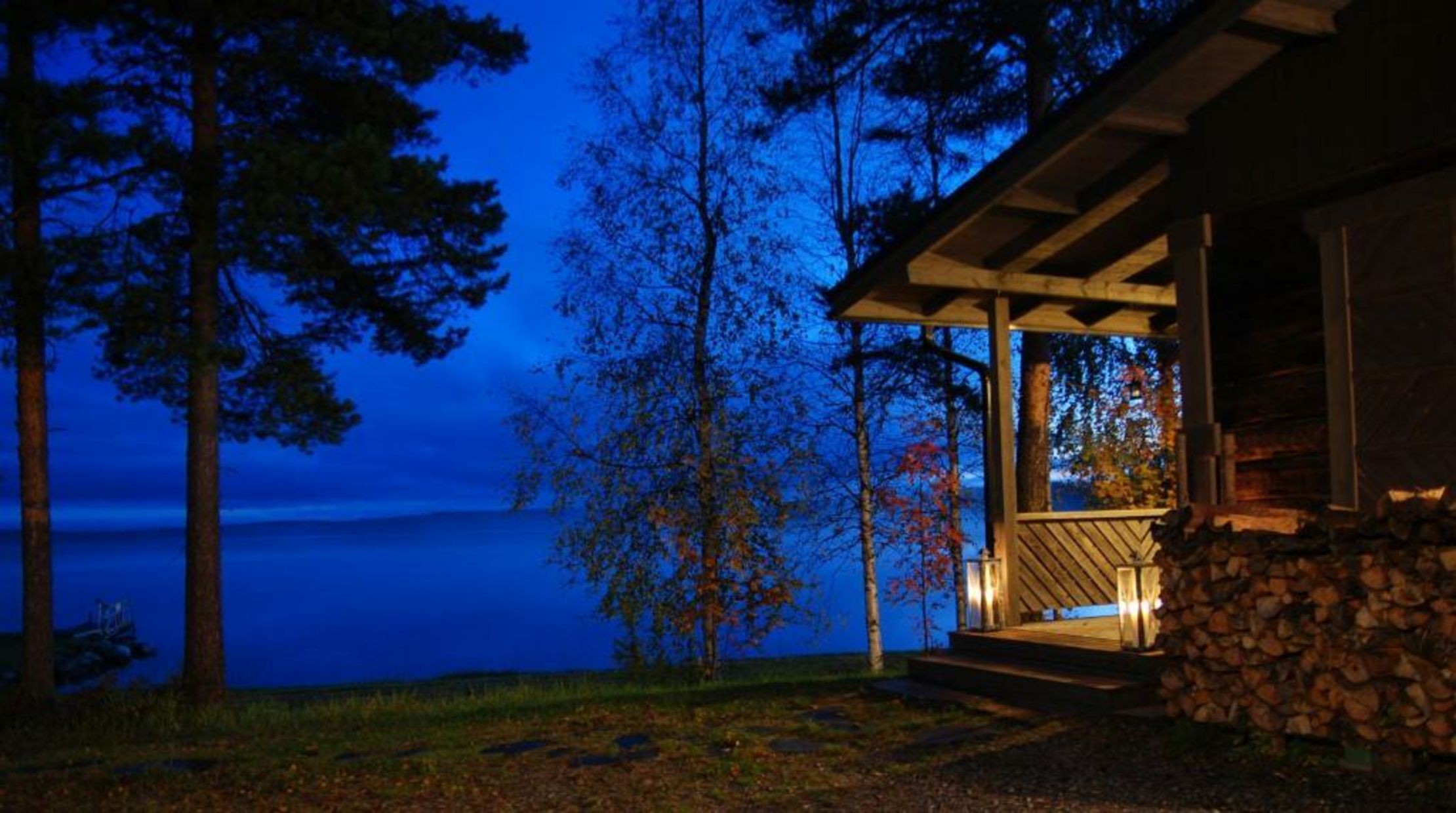 Lomakeskus Revontuli Glass Igloos