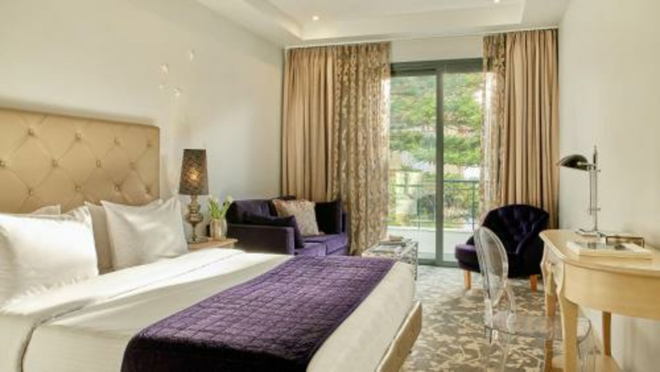 Dioni Boutique Hotel