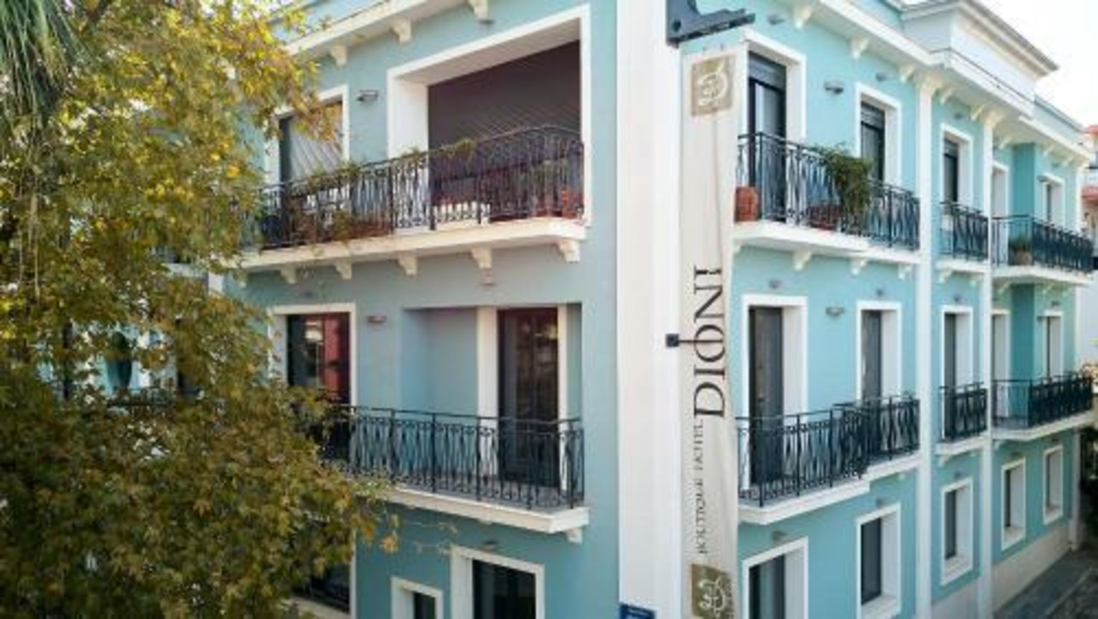 Dioni Boutique Hotel