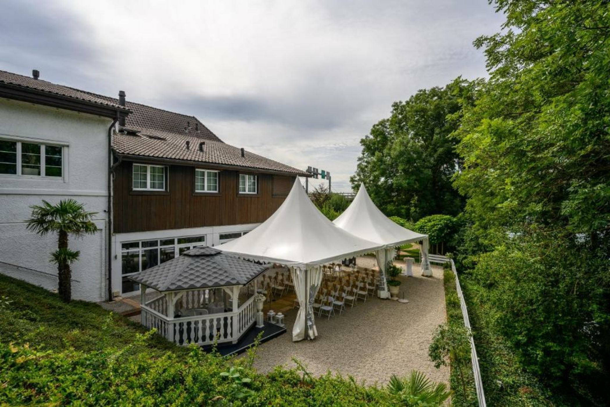 Apart-Hôtel Le Pont-de-Thielle