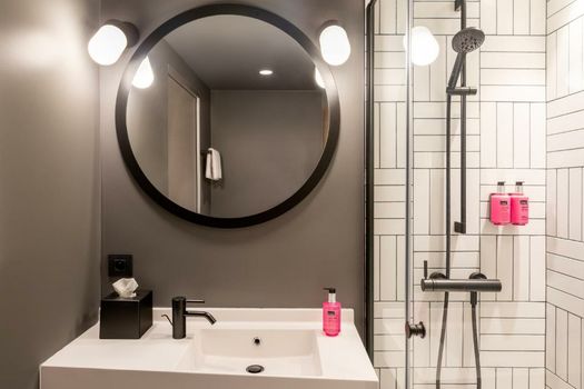 Moxy Bordeaux