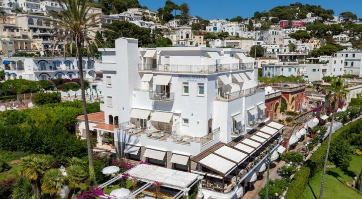 Hotel Syrene