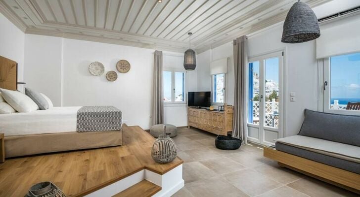 Luxury Apartment in the Heart of Astypalaia