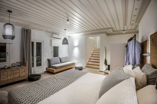 Luxury Apartment in the Heart of Astypalaia
