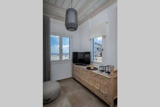 Luxury Apartment in the Heart of Astypalaia