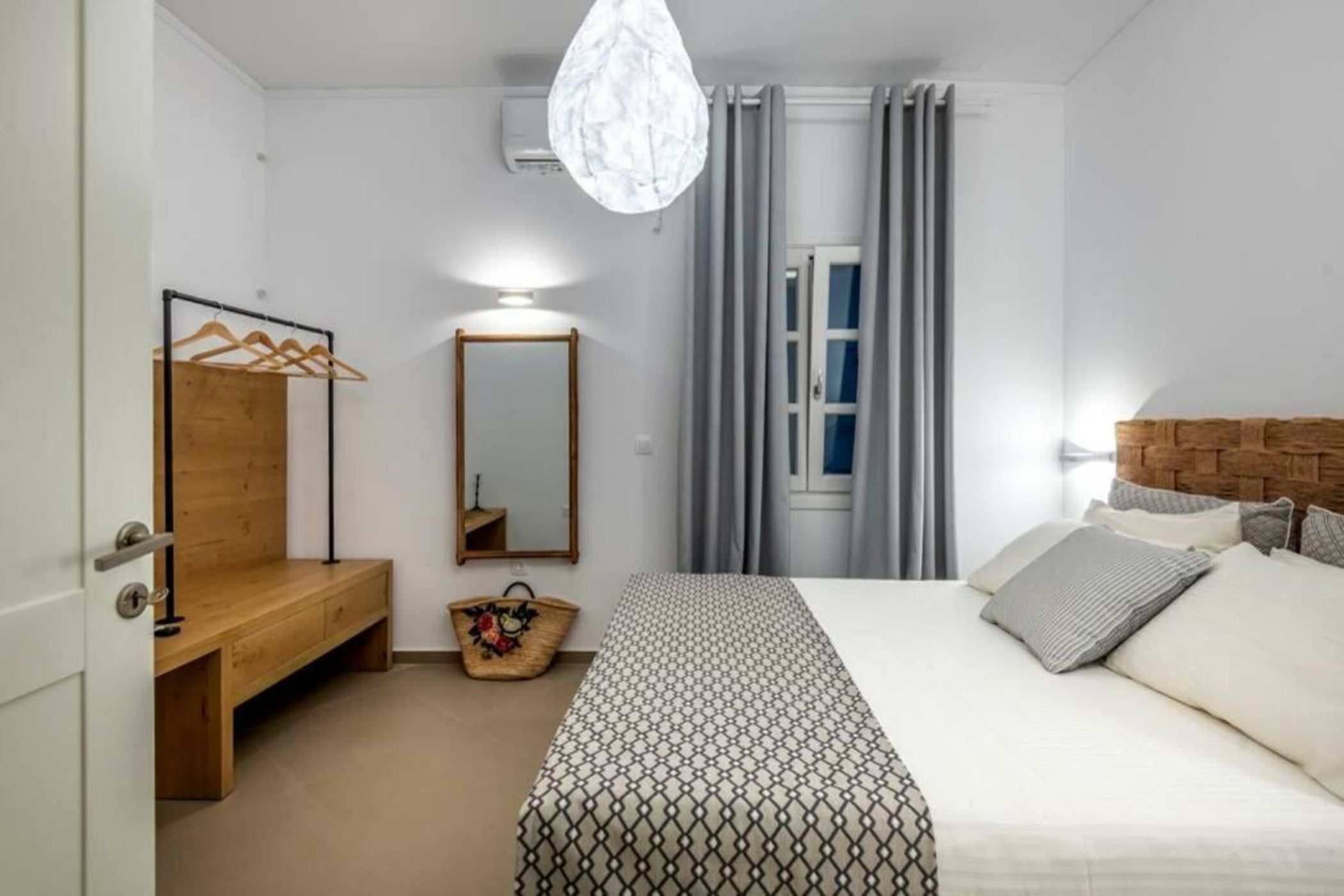 Luxury Apartment in the Heart of Astypalaia