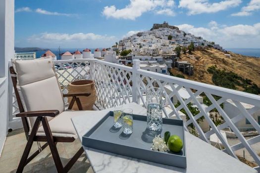 Luxury Apartment in the Heart of Astypalaia