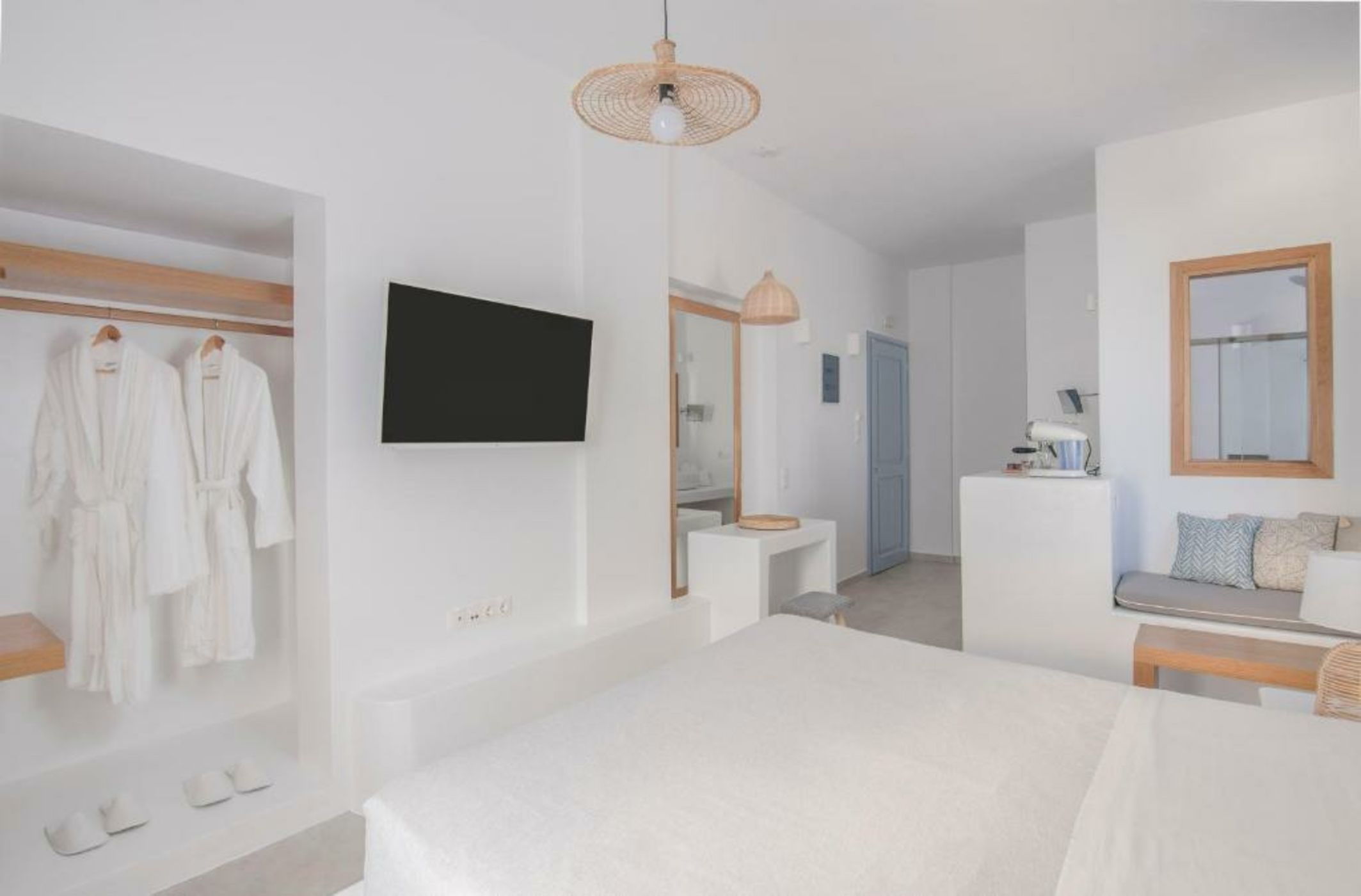 Oneiro Luxury Suites