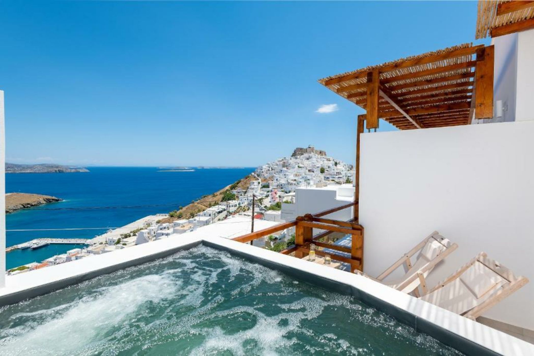 Oneiro Luxury Suites