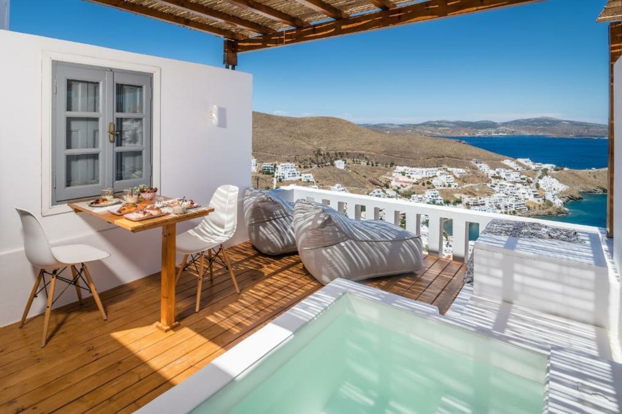 Oneiro Luxury Suites