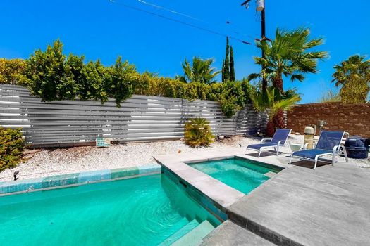 Poolside Modern Wexler