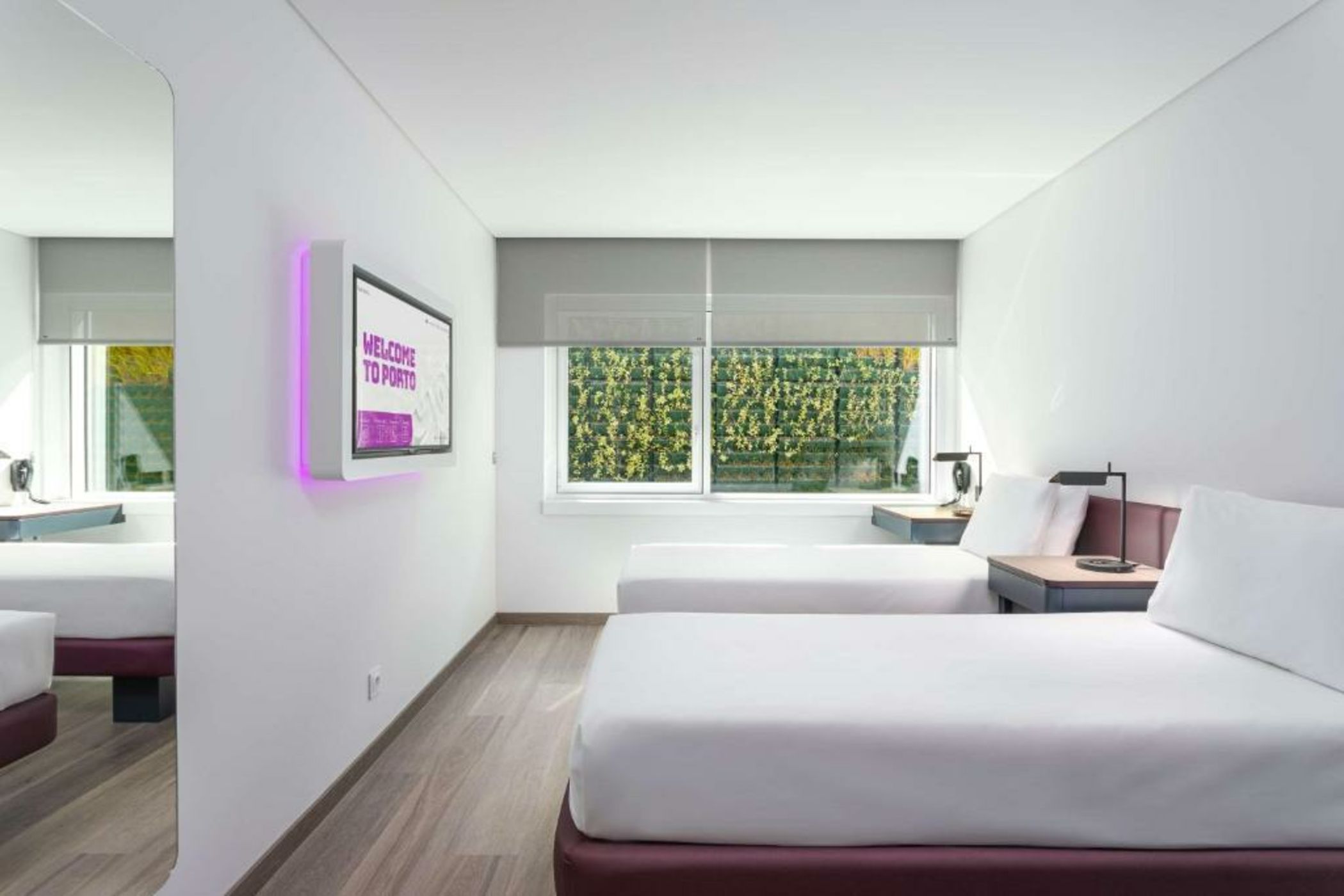 YOTEL Porto