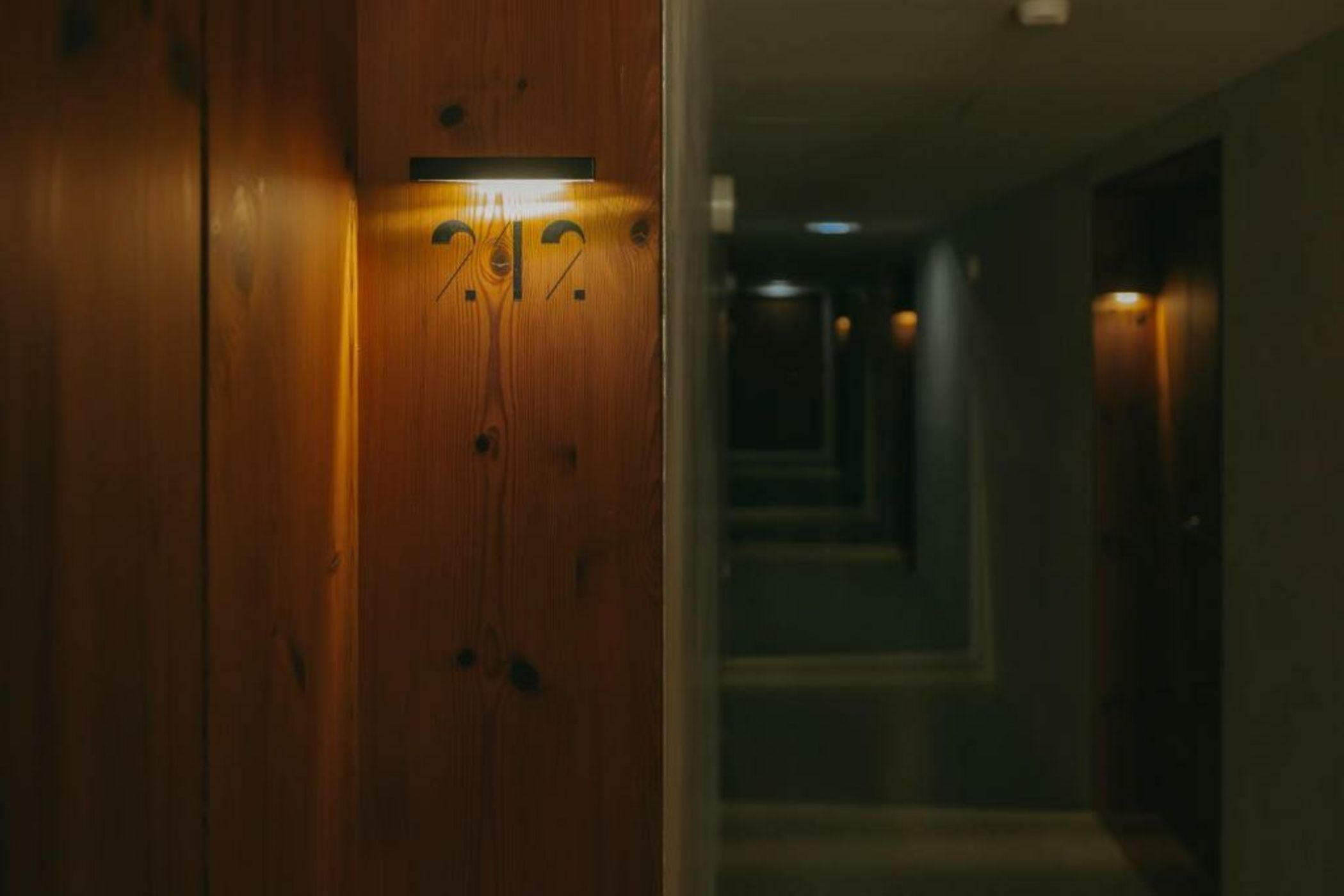 Mouco Hotel - Stay, Listen & Play