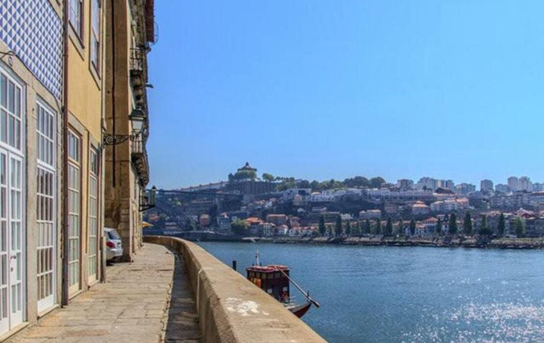 Oporto Home - River Front