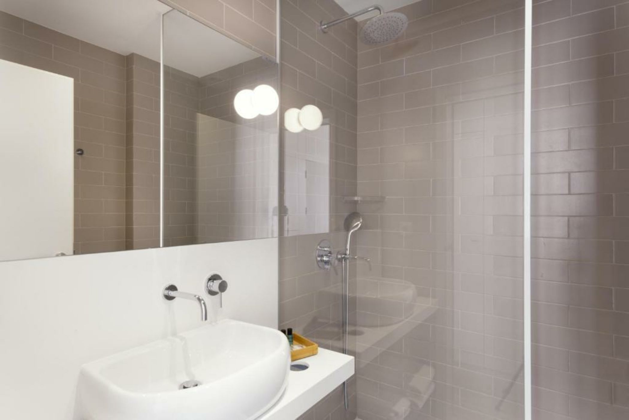 Oporto Home - River Front