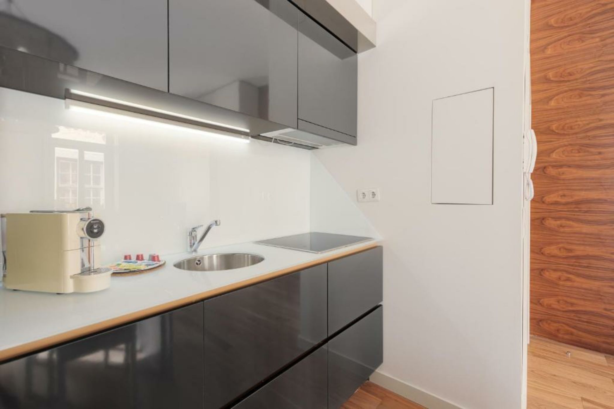 Oporto Home - River Front